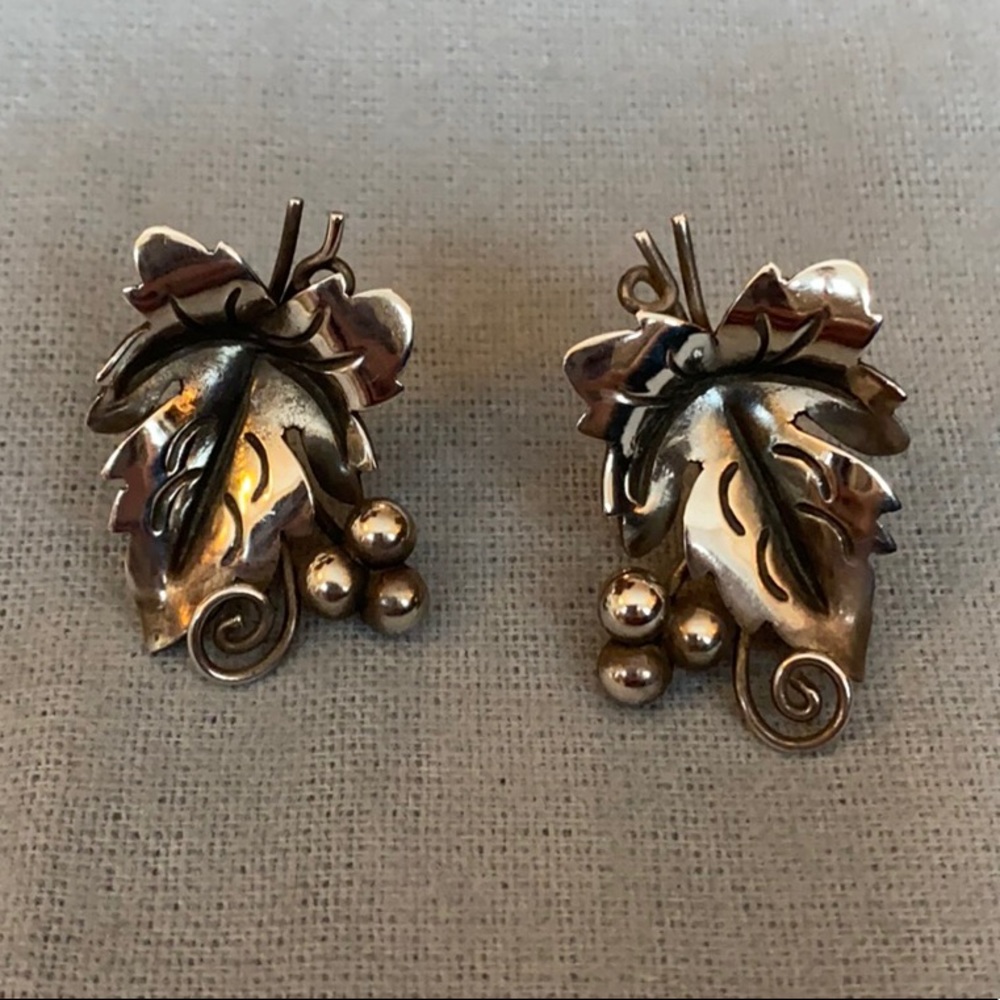 925 Silver Grape Leaf Earrings